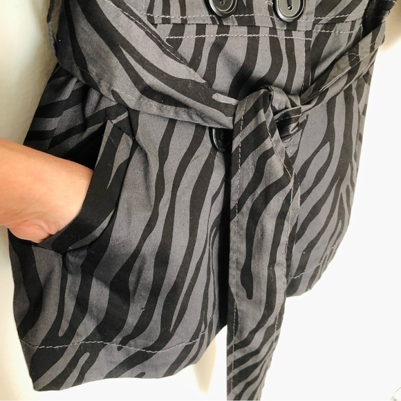 NWT Wet Seal Zebra Print Trench Jacket - Picture 4 of 13